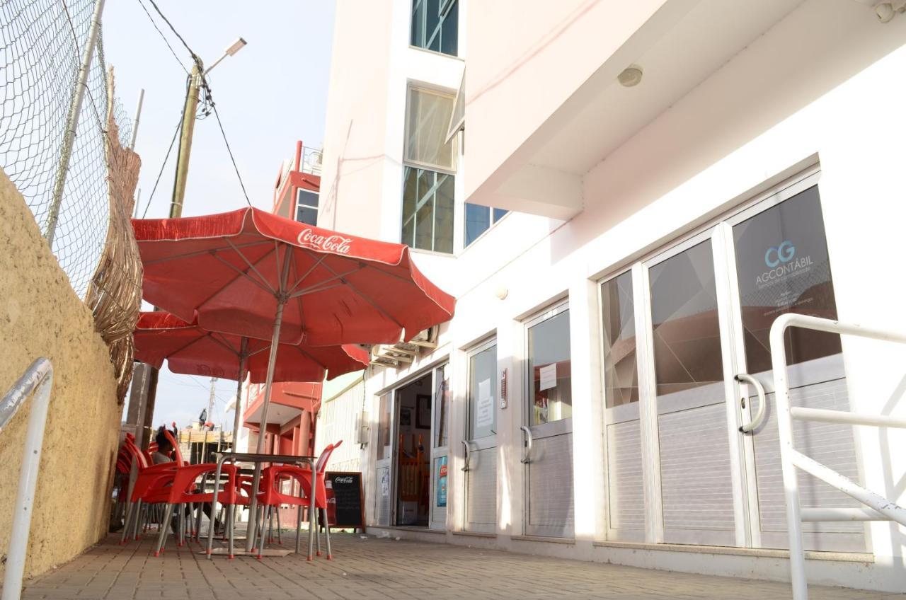 Apartamento Terra Branca ปรายา ภายนอก รูปภาพ